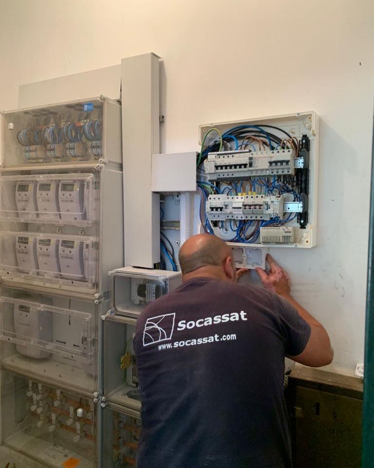 Instalación de un cuadro eléctrico de vivienda en Tenerife